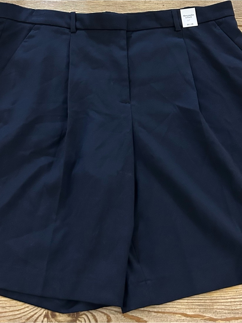 Abercrombie & Fitch Navy Tailored Pleat-Front Shorts
